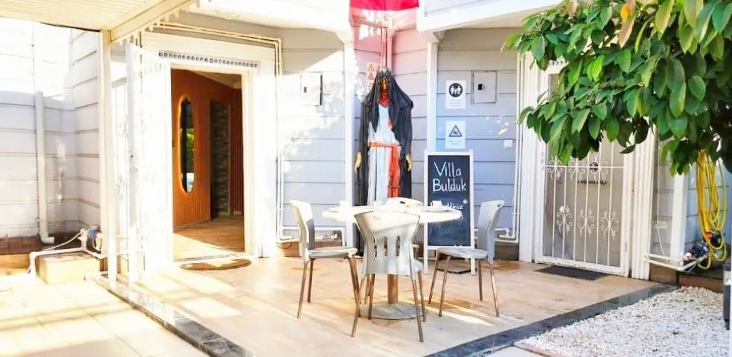 KADRİYE’DE ÖZEL HAVUZLU, GENİŞ AİLE VİLLASI — fotoğraf 8